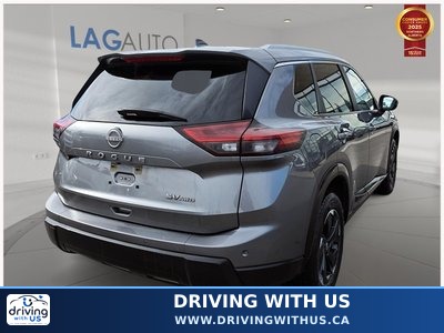 2024 Nissan Rogue SV — photo 8