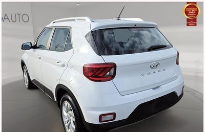 2025 Hyundai Venue Preferred — photo 6