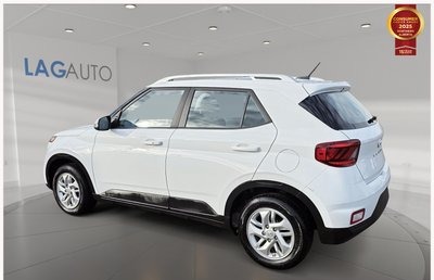 2025 Hyundai Venue Preferred — photo 5