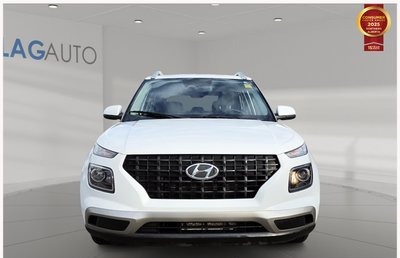 2025 Hyundai Venue Preferred — photo 2