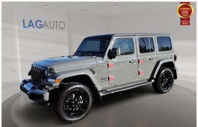 2022 Jeep Wrangler Unlimited Sahara High Altitude — photo 3