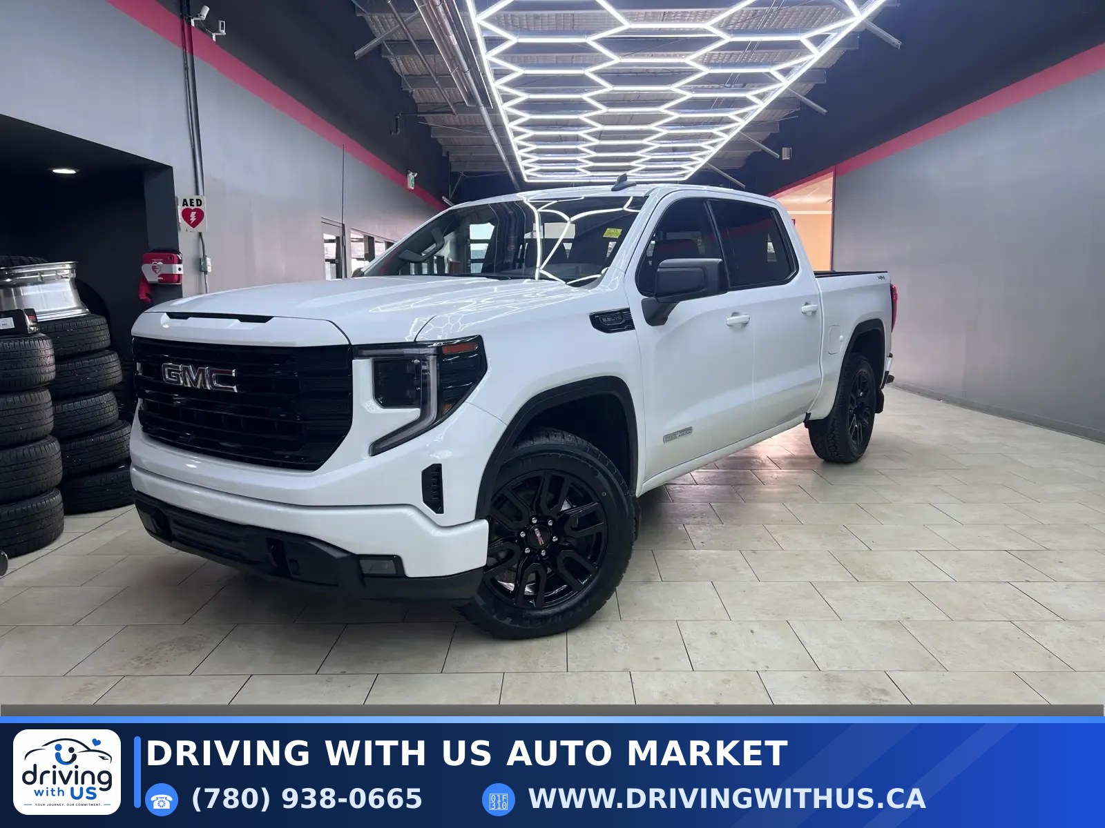 2024 GMC Sierra 1500 Crew Cab Short Box 4-Wheel Drive Elevation — photo 1