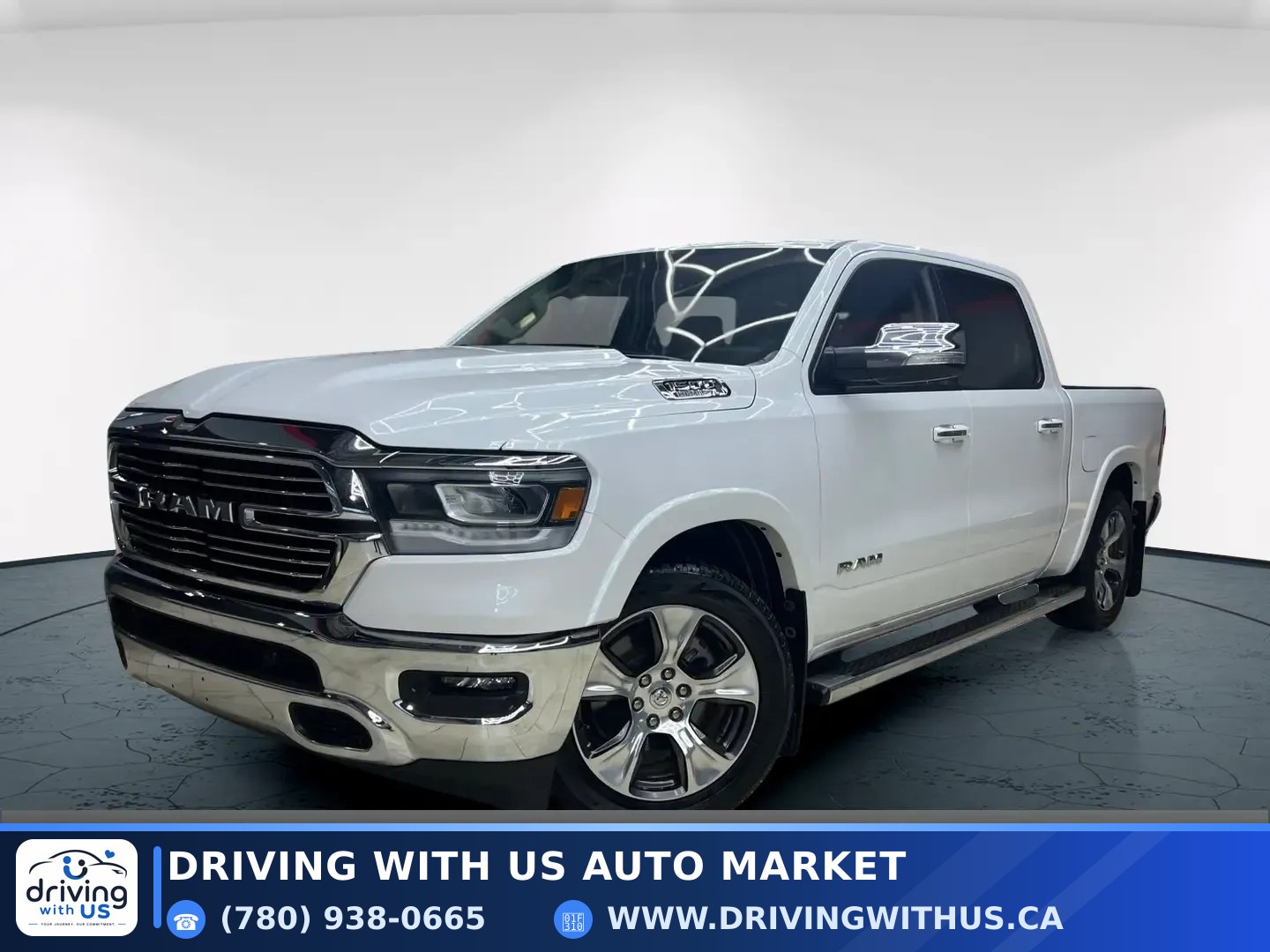 2022 Ram 1500 Laramie 4x4 Crew Cab 5'7" Box — photo 1