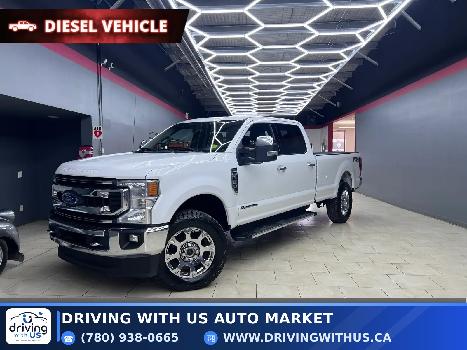 2020 Ford Super Duty F-350 SRW XLT 4WD Crew Cab 8' Box — photo 1