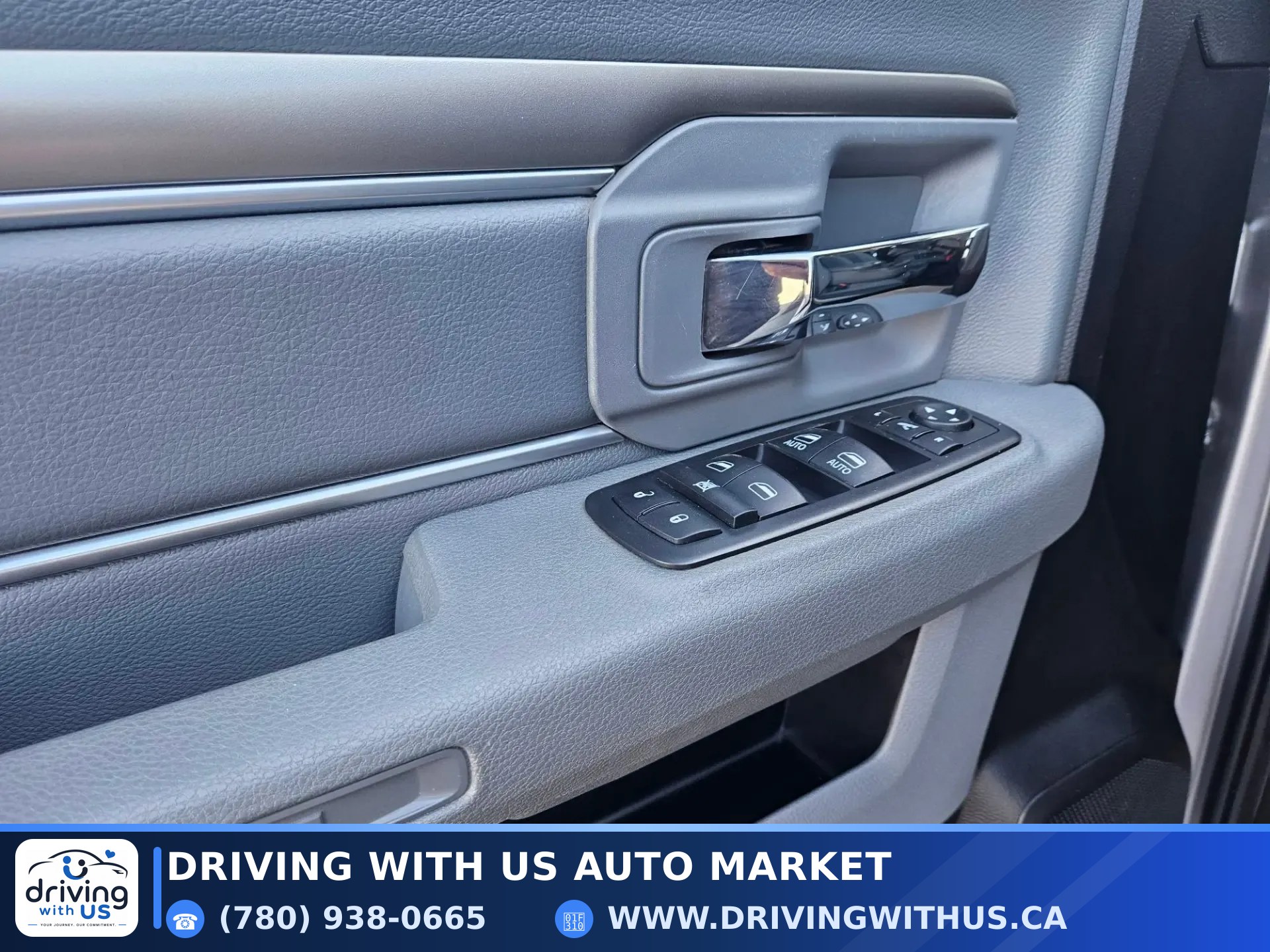 2020 Ram 1500 Classic Warlock 4x4 Crew Cab 5'7" Box — photo 1