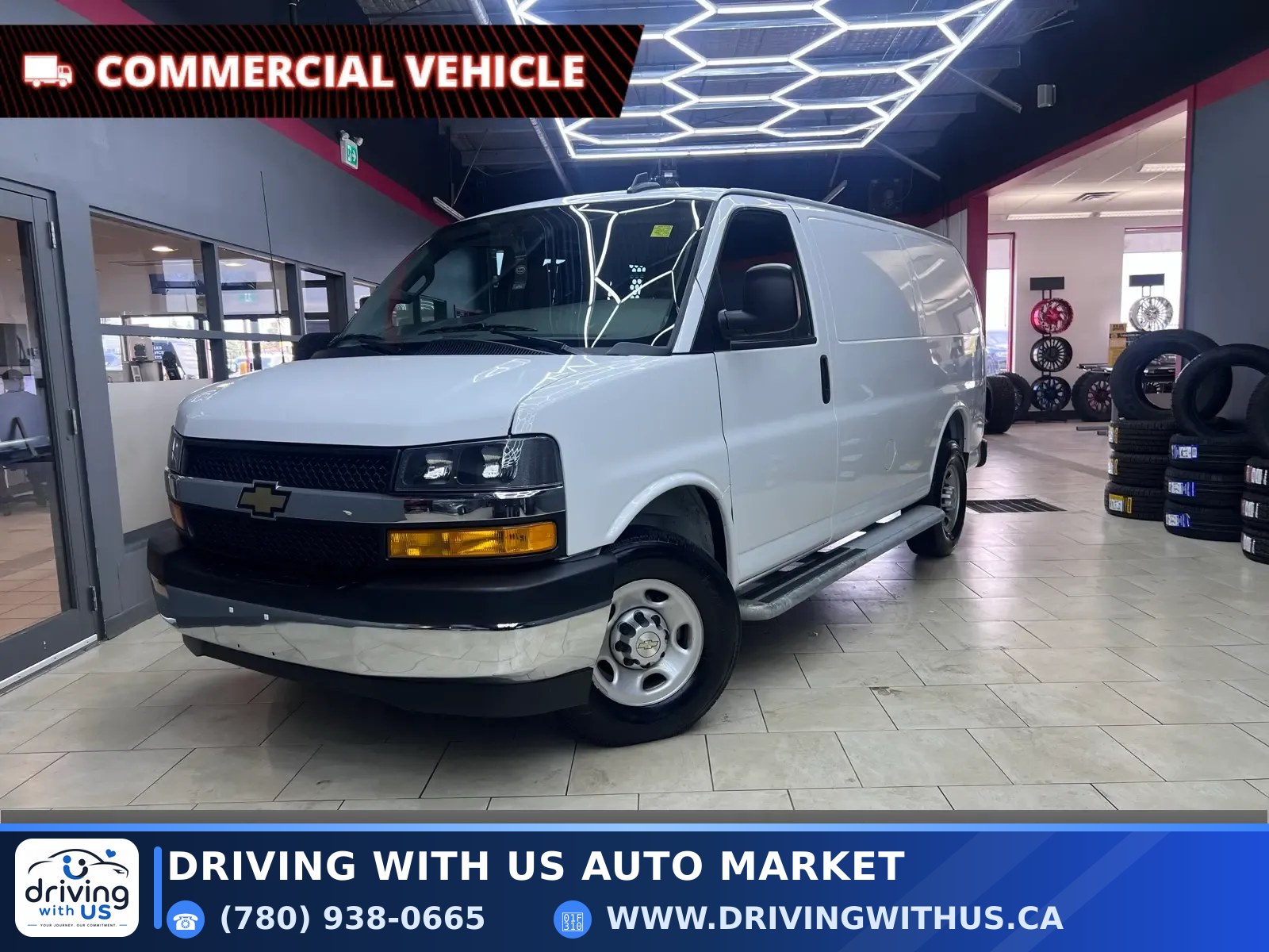 2024 Chevrolet Express Cargo Van 2500 Regular Wheelbase Rear-Wheel Drive — photo 1