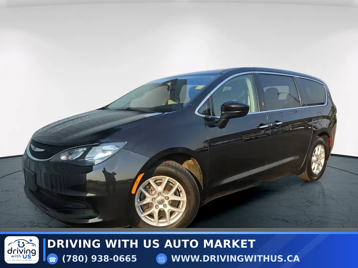 2021 Chrysler Grand Caravan SXT 2WD — photo 1