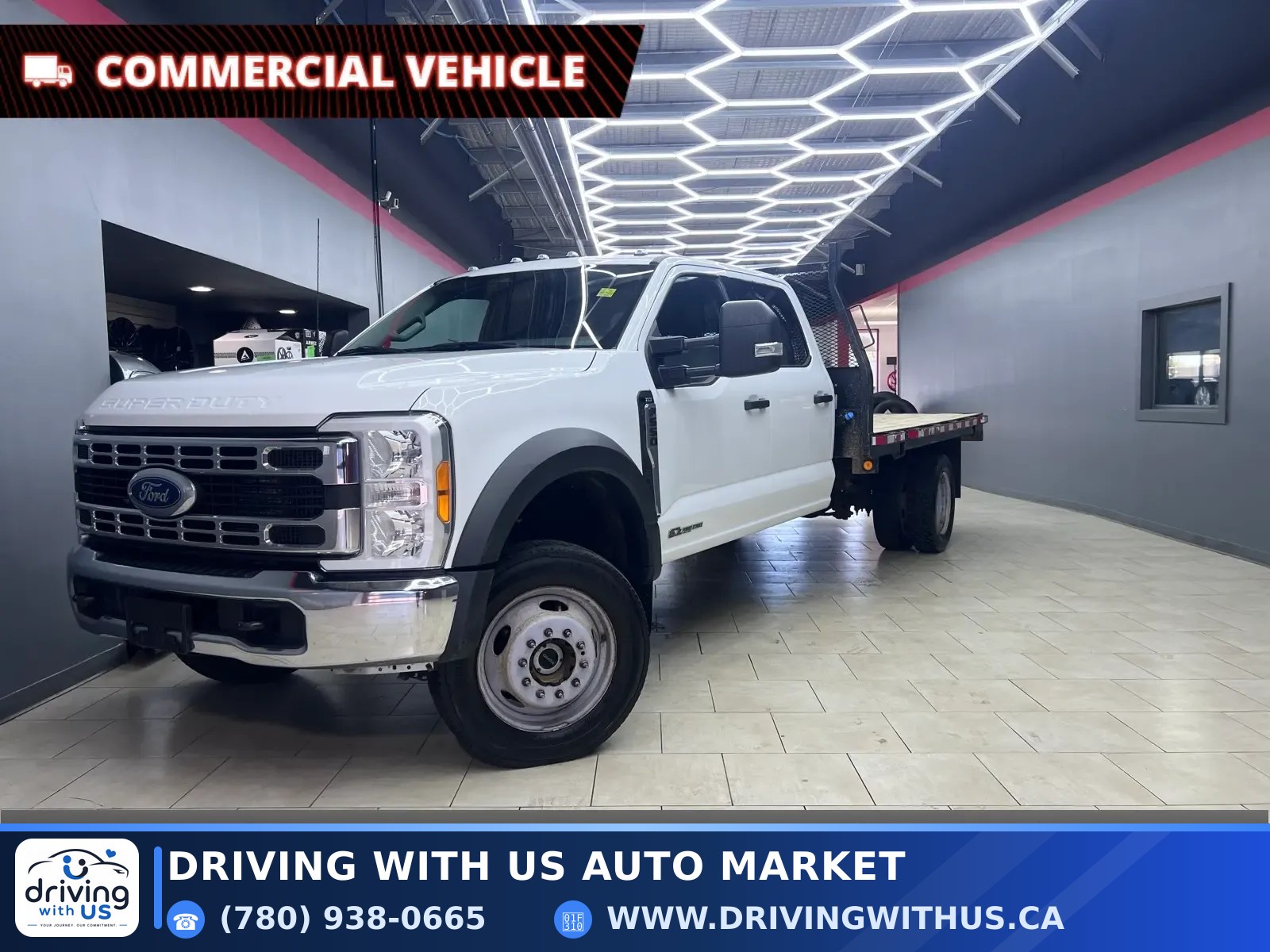2023 Ford Super Duty F-550 DRW XLT 4WD Crew Cab 203" WB 84" CA — photo 1