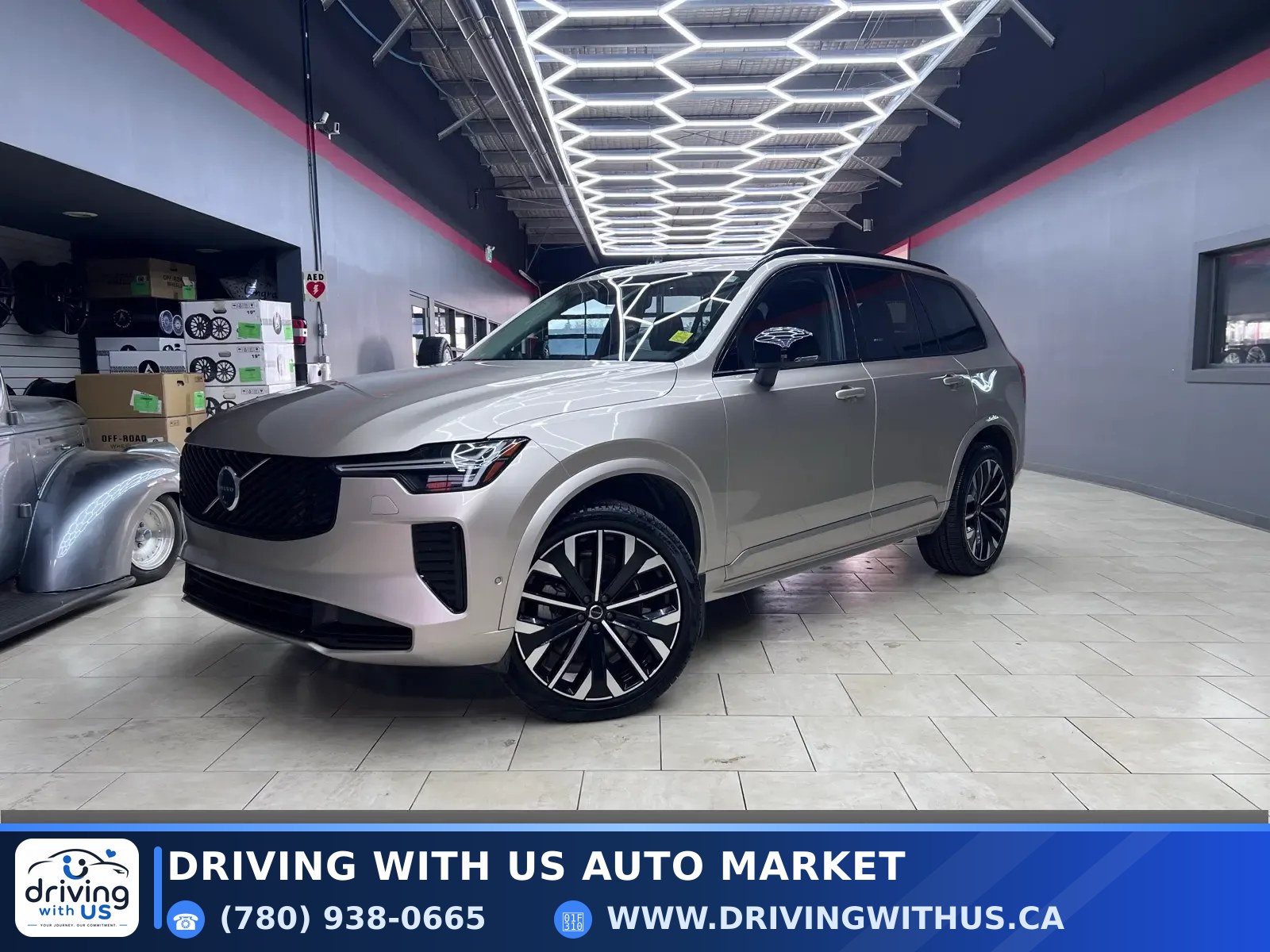 2026 Volvo XC90 B6 AWD Plus Dark Theme 7-Seater — photo 1