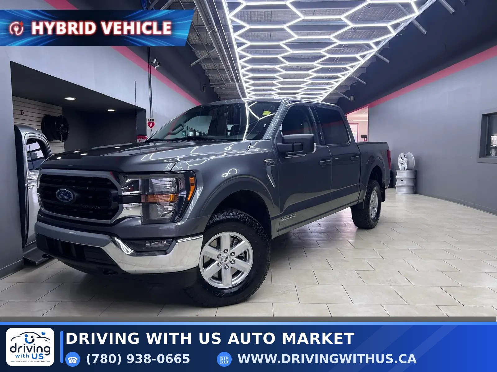 2023 Ford F-150 XLT 4WD SuperCrew 5.5' Box — photo 1