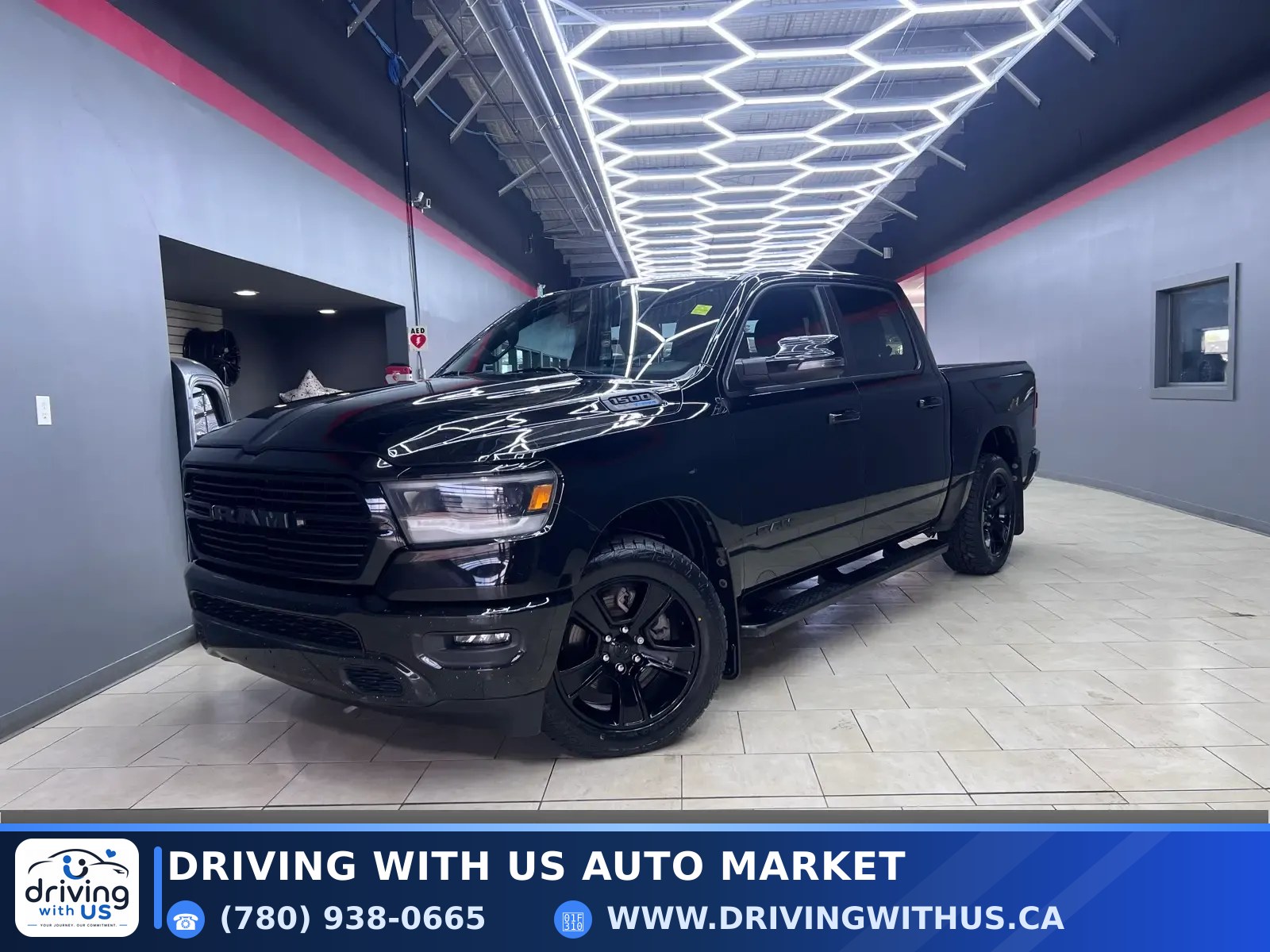 2023 Ram 1500 Sport 4x4 Crew Cab 5'7" Box — photo 1