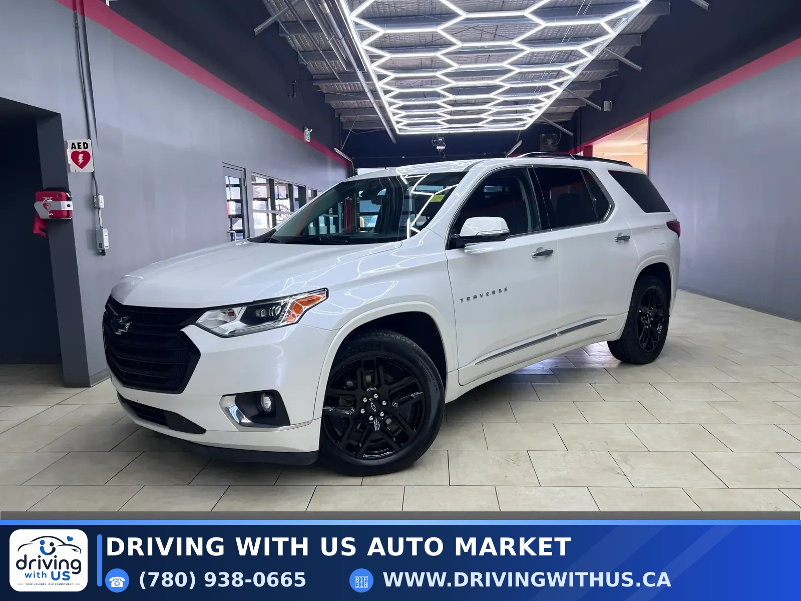2019 Chevrolet Traverse AWD 4dr Premier w/1LZ — photo 1
