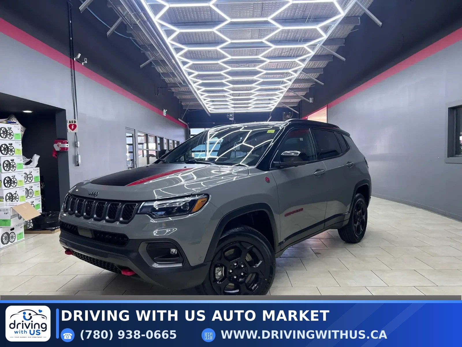 2024 Jeep Compass Trailhawk Elite 4x4 — photo 1