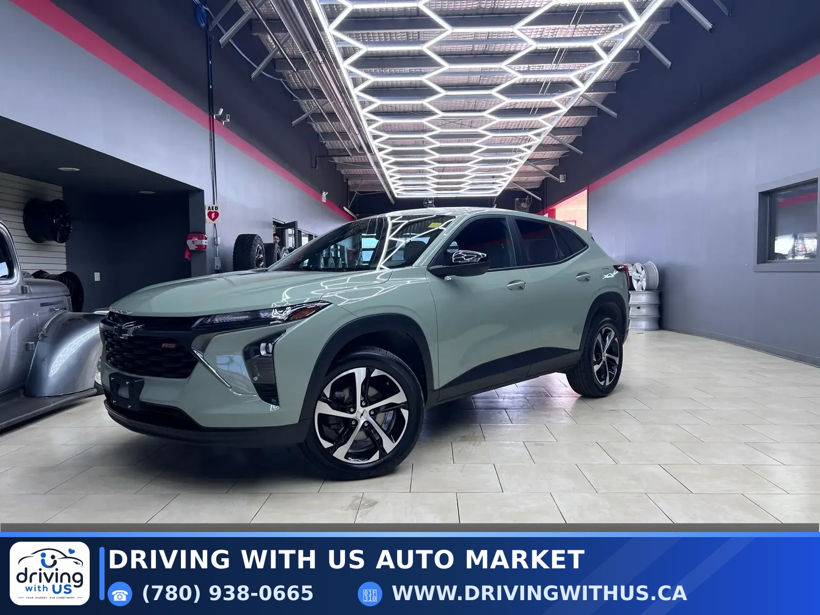 2024 Chevrolet Trax FWD 4dr 1RS — photo 1