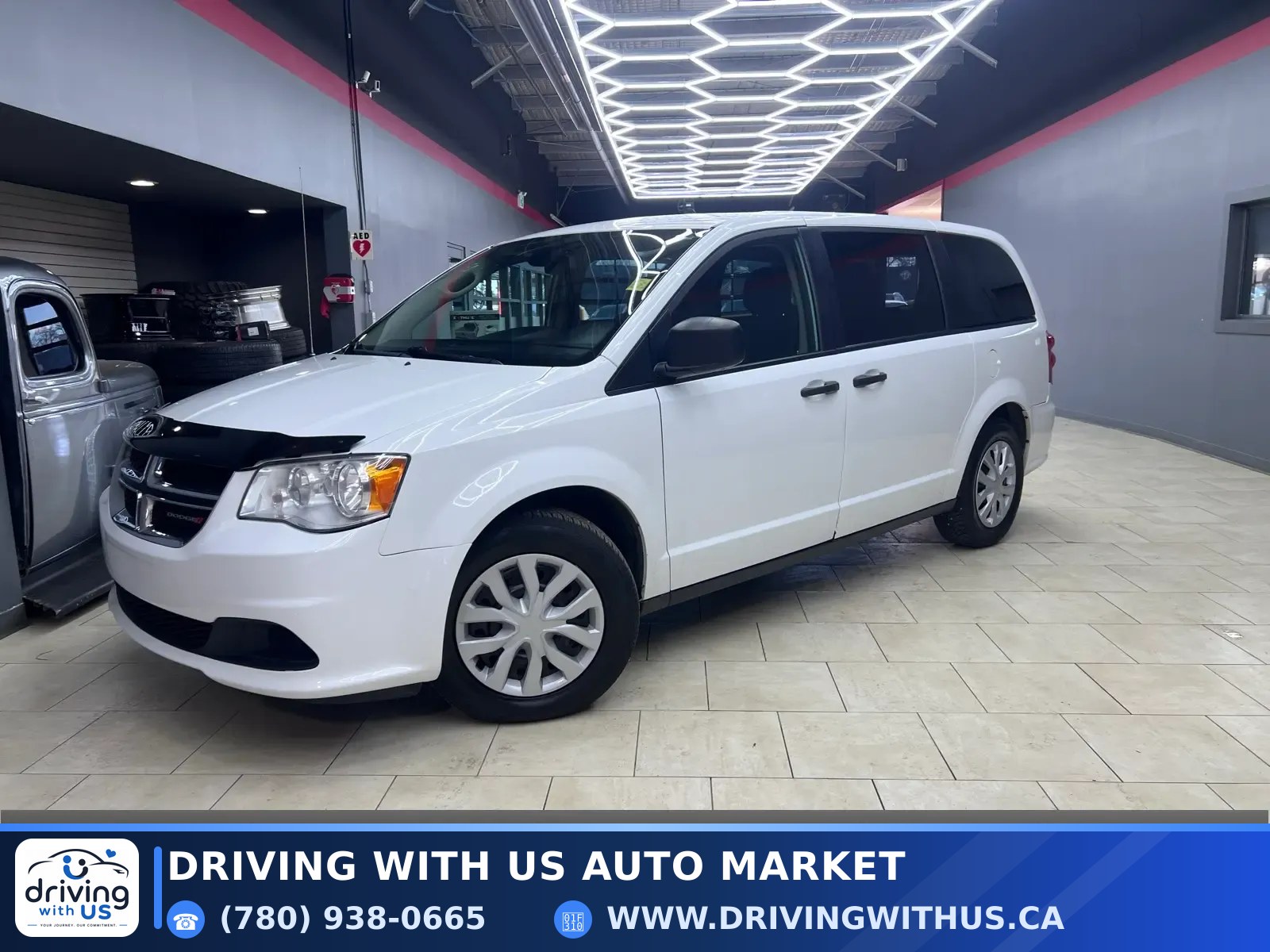 2019 Dodge Grand Caravan Canada Value Package 2WD — photo 1