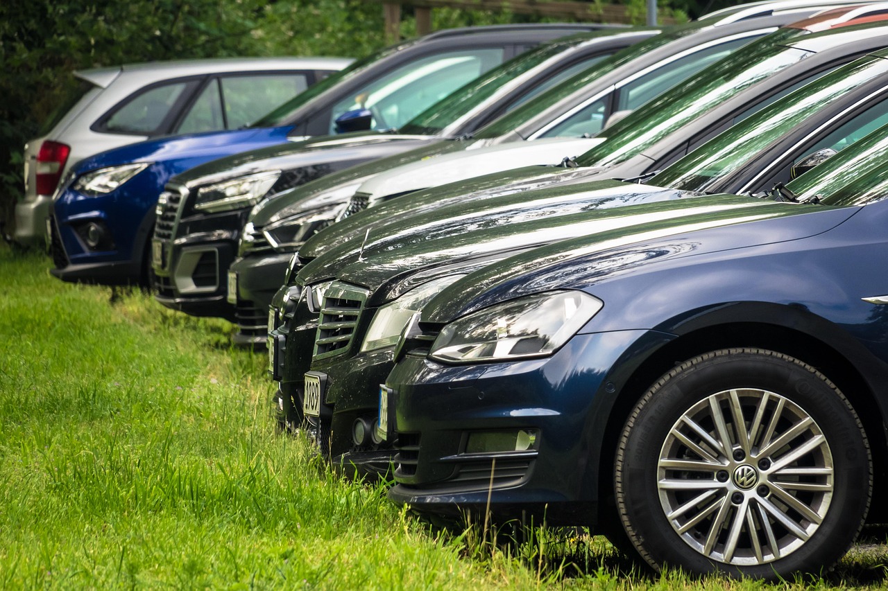 Luxury Sedans Under $40k: Medicine Hat Guide
