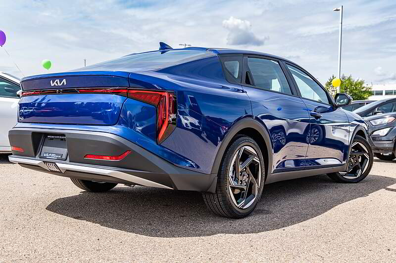 2025 Kia K4 EX — photo 2