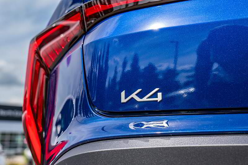 2025 Kia K4 EX — photo 8