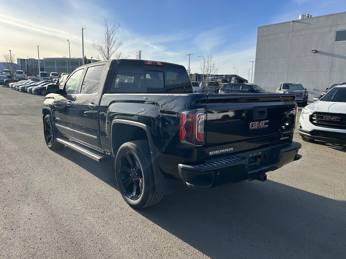 2018 GMC 1500 Denali — photo 2