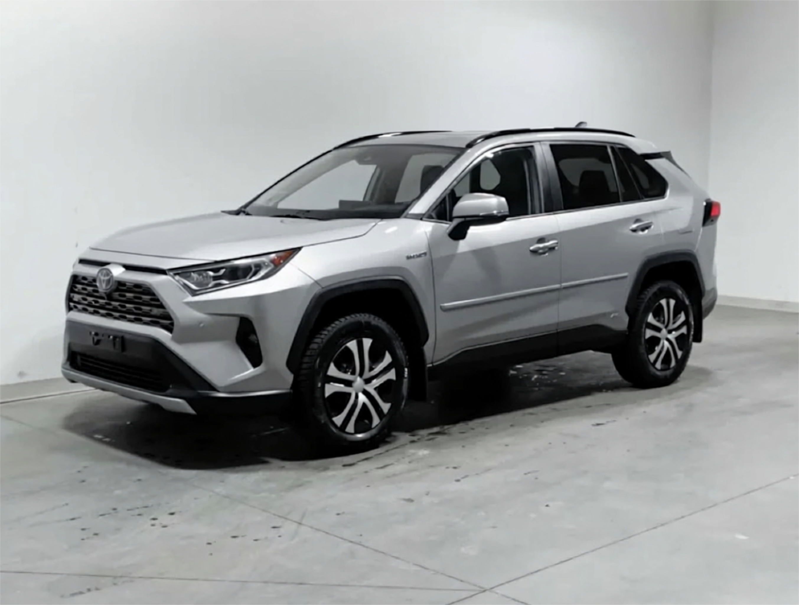 2020 Toyota RAV4 Limited Hybrid — photo 1