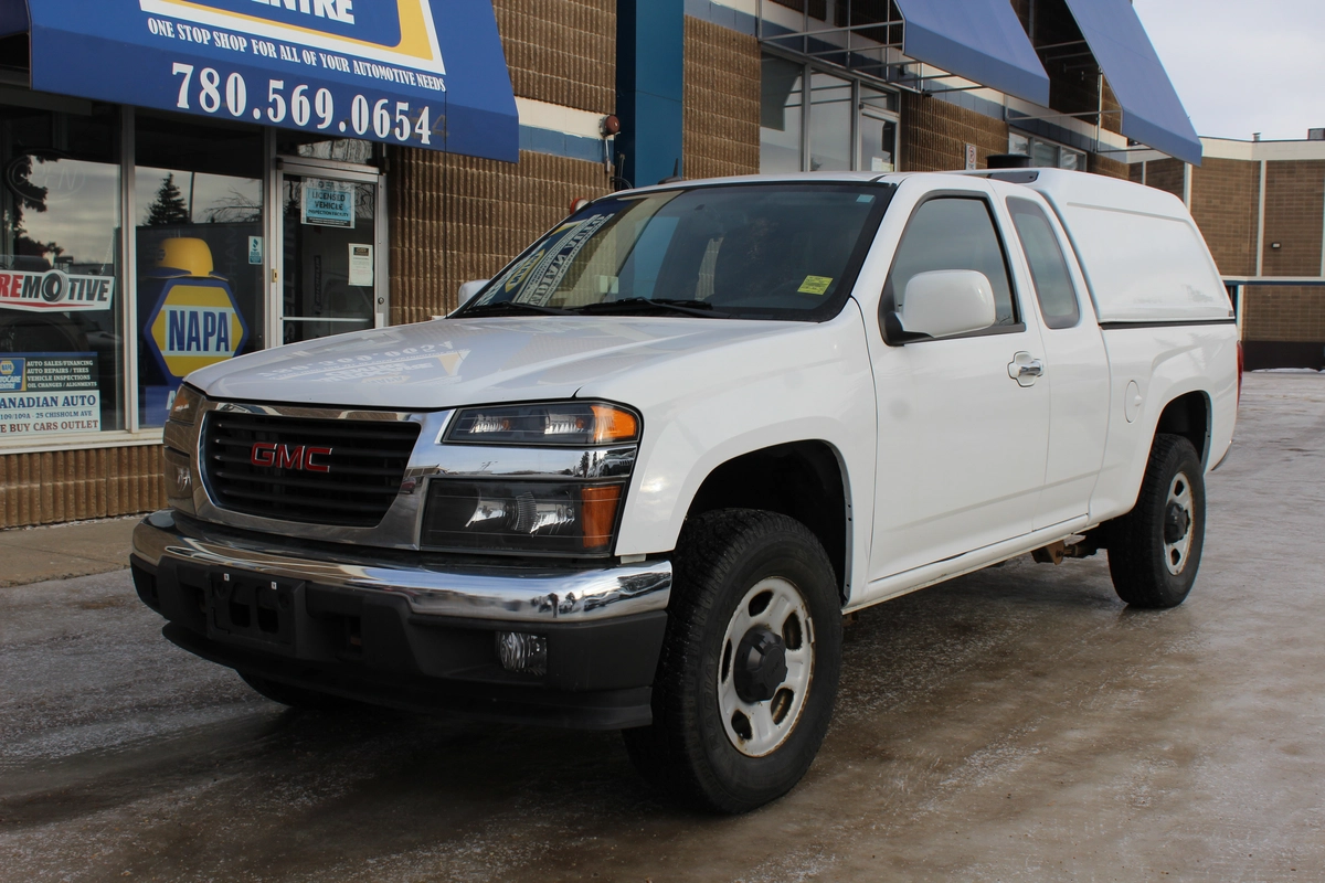 2011 GMC Canyon SLE — photo 1