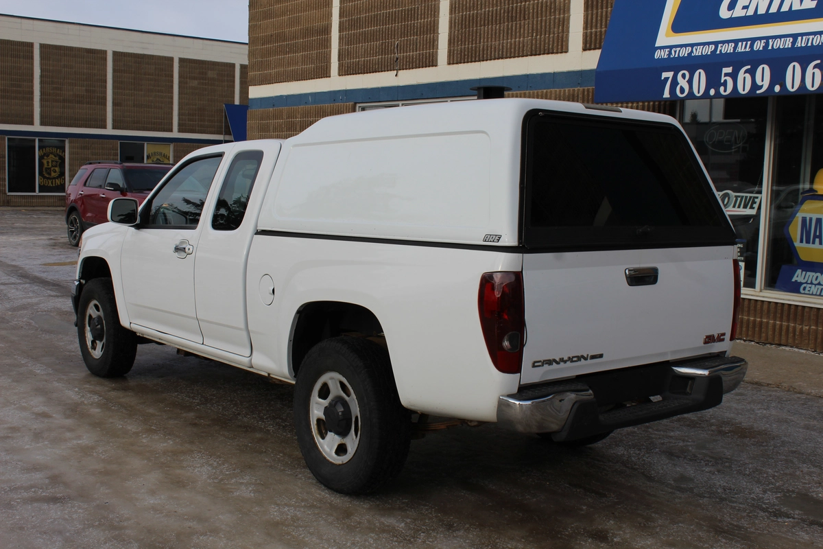 2011 GMC Canyon SLE — photo 3