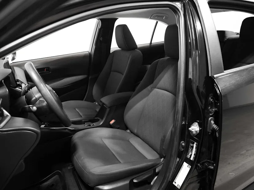 2024 TOYOTA Corolla LE — photo 5
