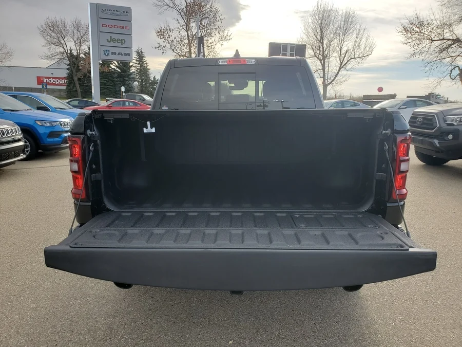 2025 RAM 1500 Sport — photo 7