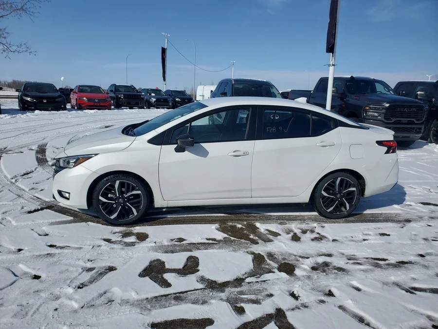 2024 NISSAN Versa SR — photo 5