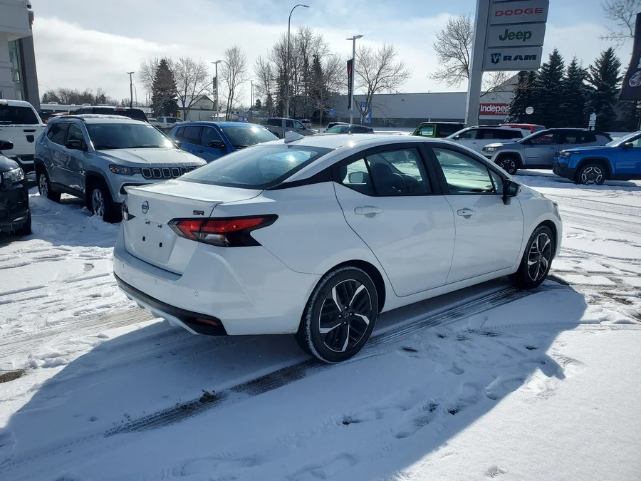 2024 NISSAN Versa SR — photo 4
