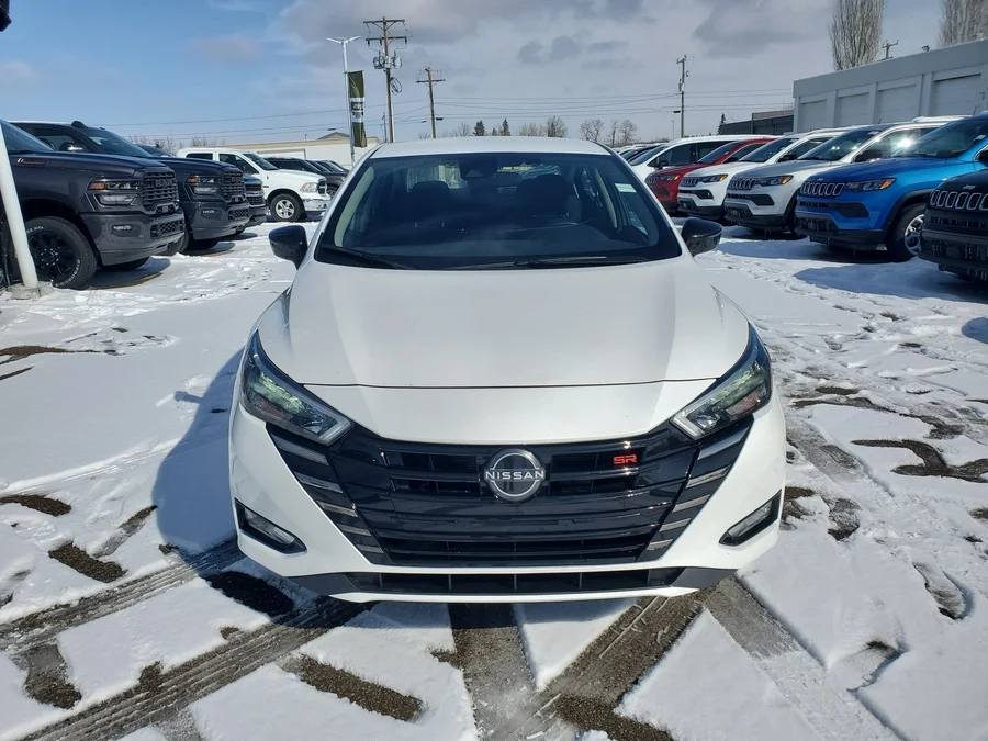 2024 NISSAN Versa SR — photo 2