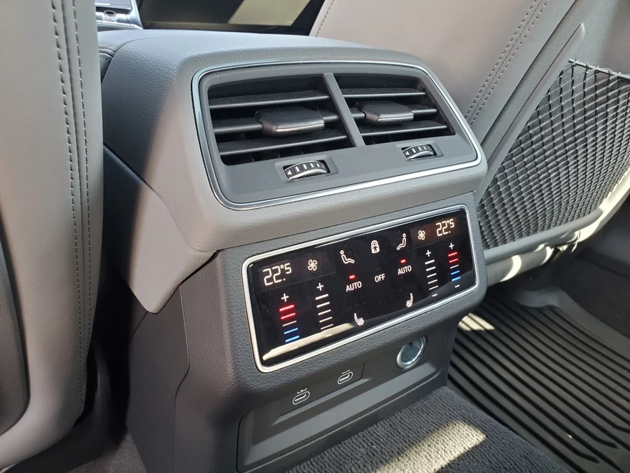 2022 Audi S7 quattro Premium Plus — photo 6