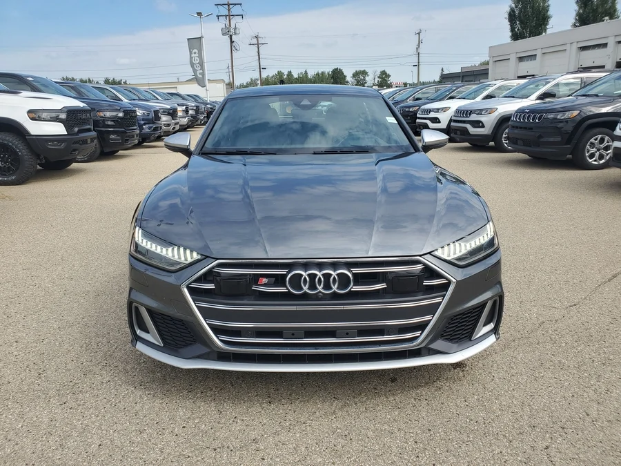 2022 Audi S7 quattro Premium Plus — photo 2