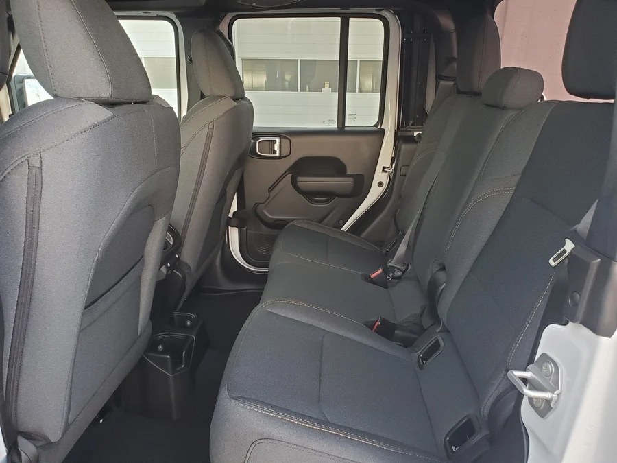 2026 JEEP Gladiator Sport — photo 6