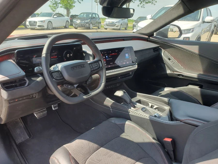 2024 DODGE Charger Daytona R/T — photo 8