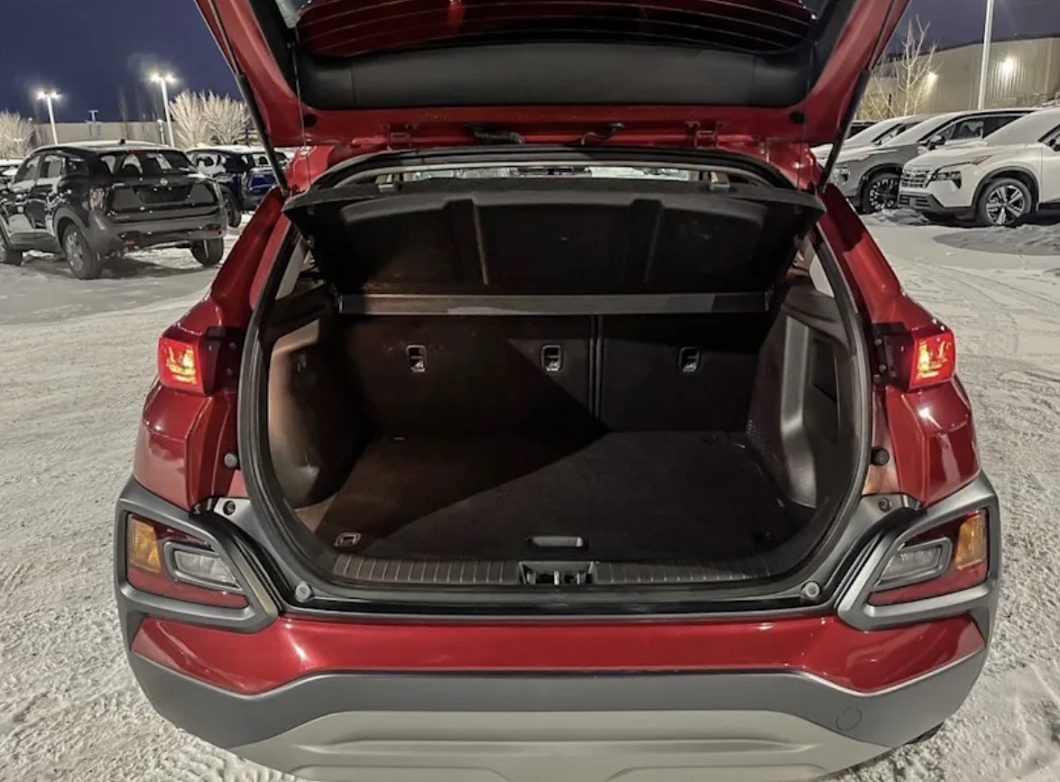2021 HYUNDAI Kona Limited — photo 4