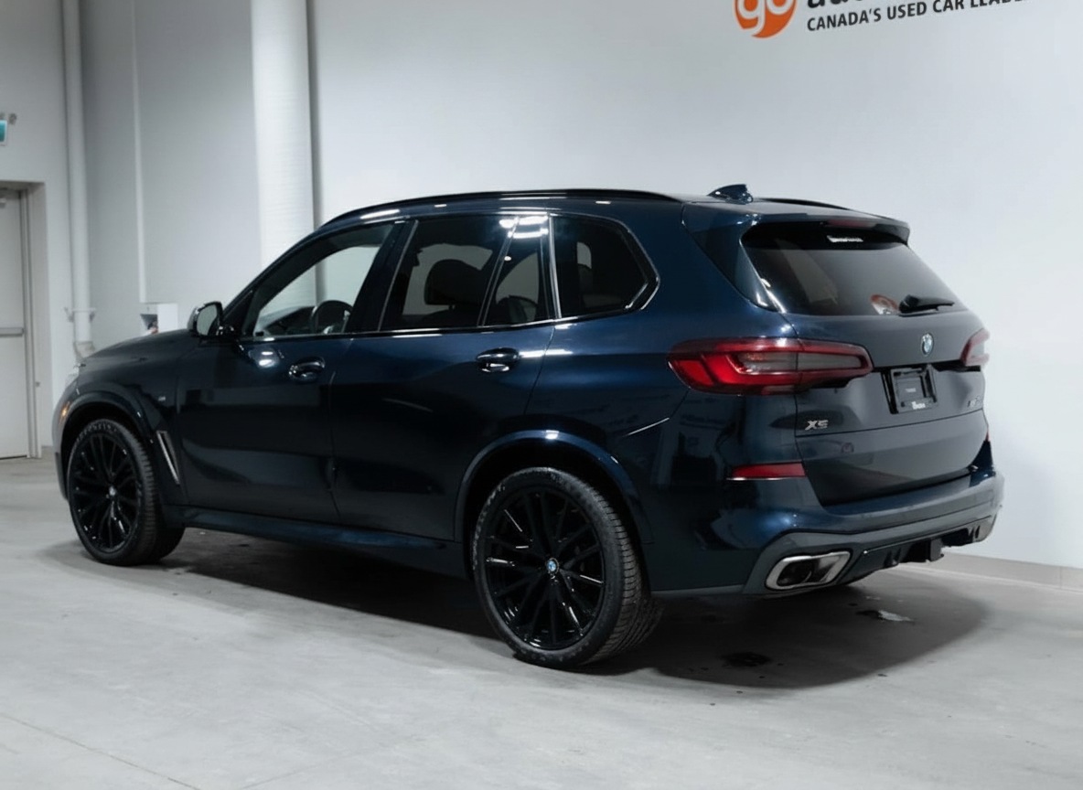 2022 BMW X5 M50i — photo 3