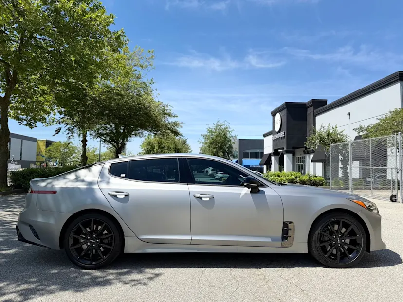 2023 KIA Stinger Tribute Edition — photo 5