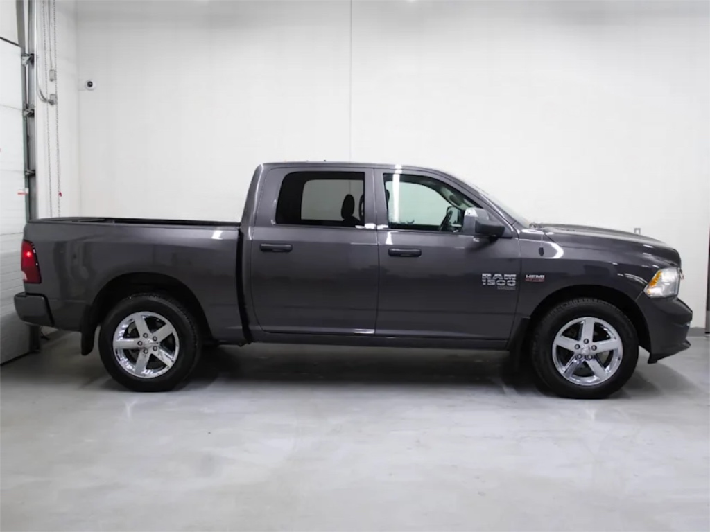 2022 RAM 1500 Tradesman — photo 2