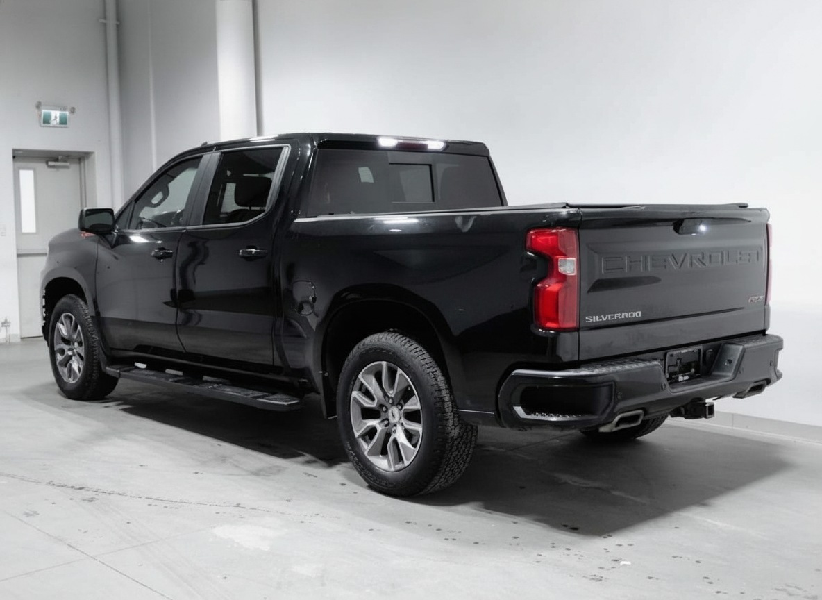 2019 Chevrolet Silverado 1500 RST — photo 3