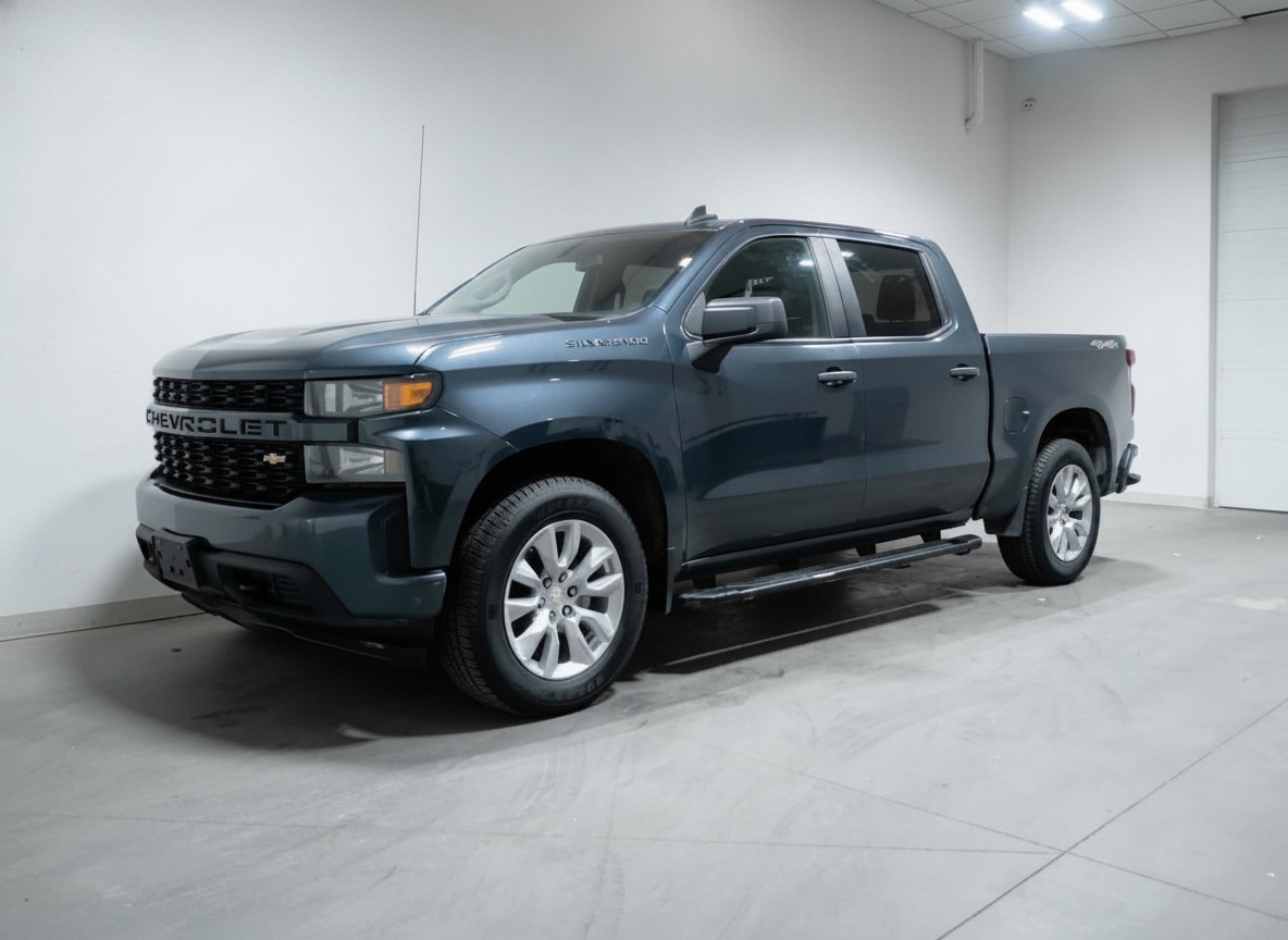 2021 Chevrolet Silverado 1500 Custom — photo 1