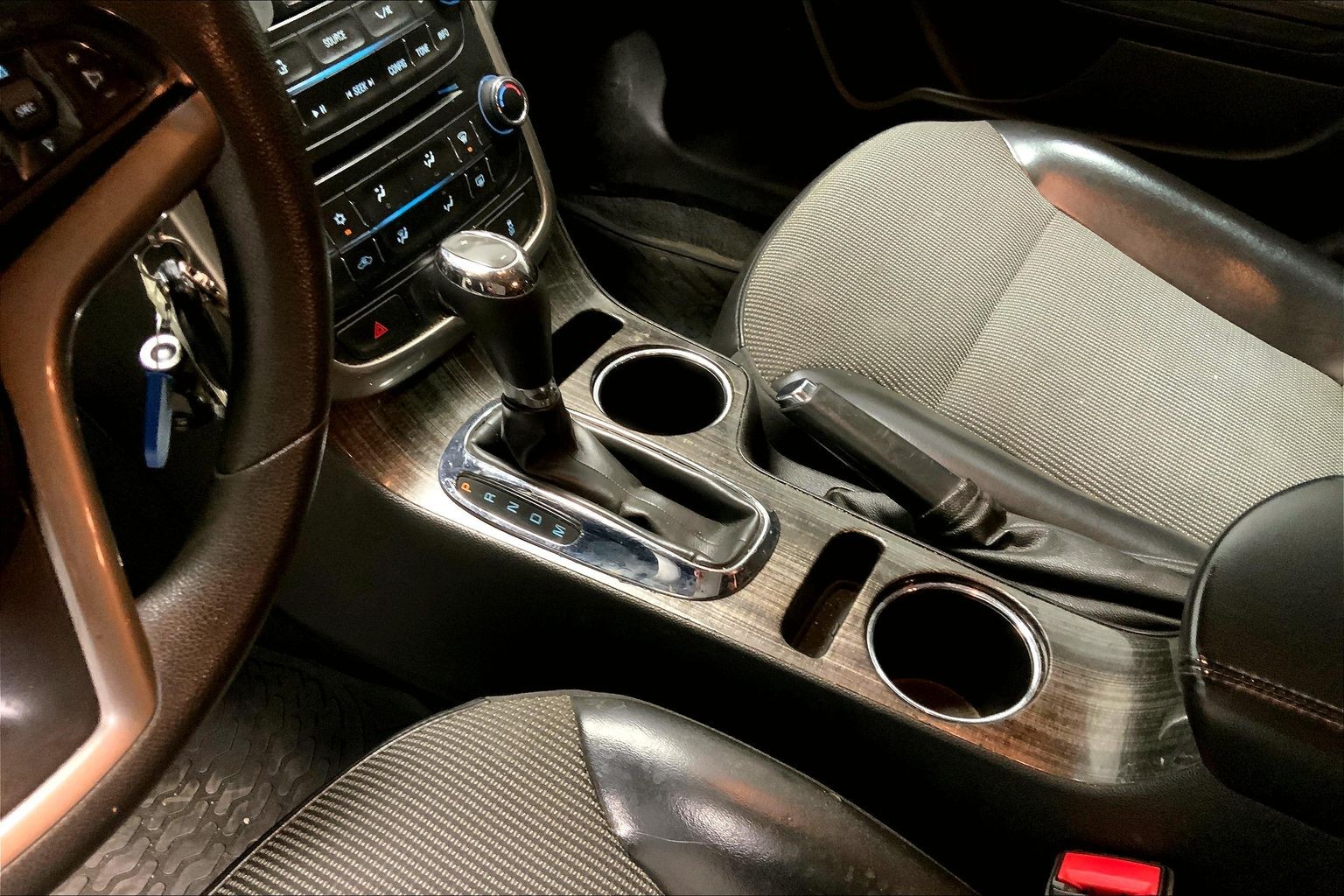 2014 Chevrolet Malibu LT — photo 8